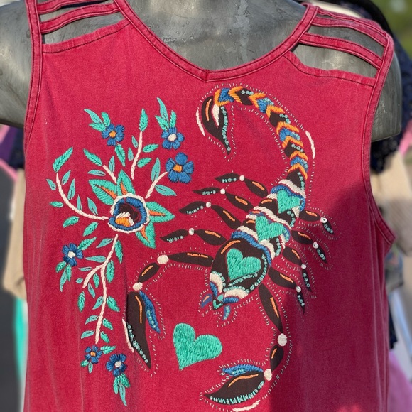 Double D Ranch Tank - Picture 2 of 4